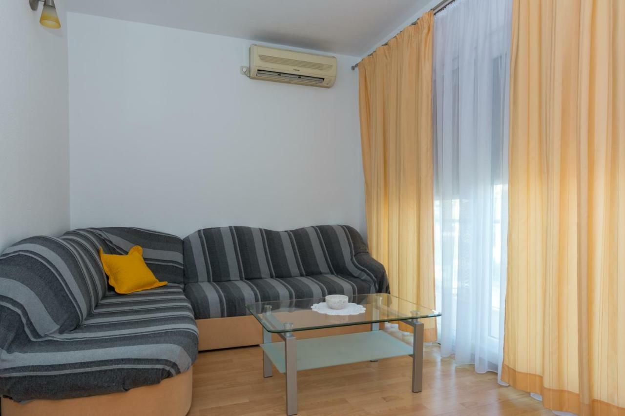 Apartments Pericic 珀德垂那 外观 照片