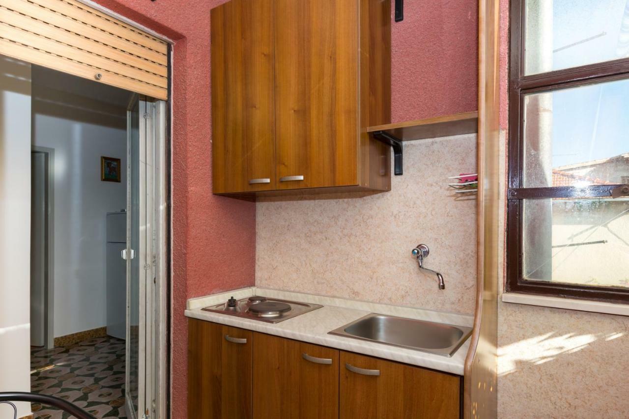 Apartments Pericic 珀德垂那 外观 照片